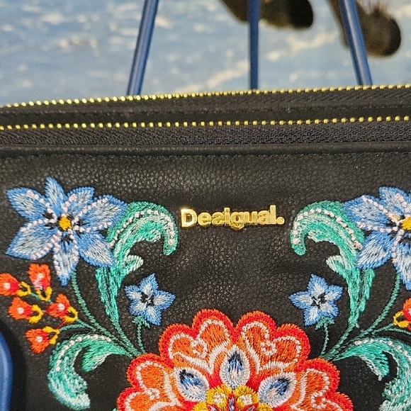 Desigual Black Floral Women's Bag - Picture 2 of 11